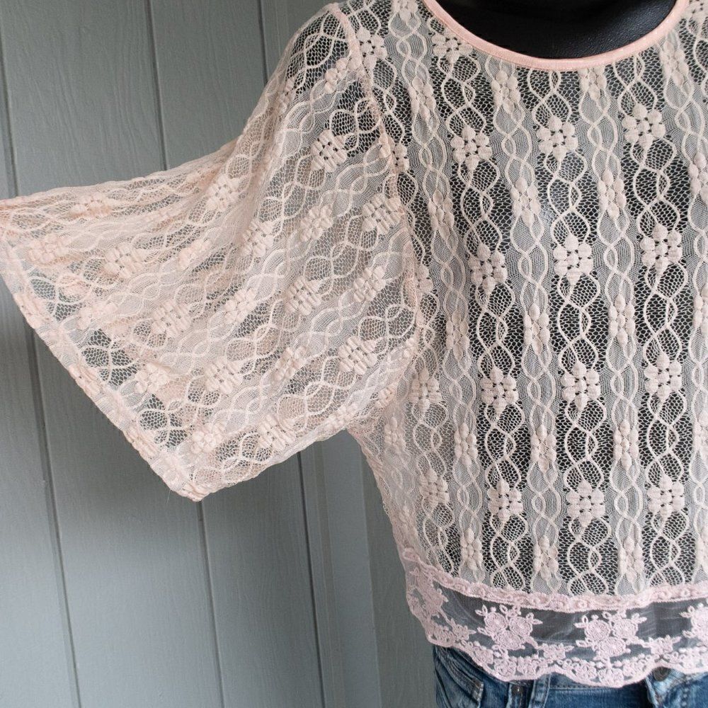 Pretty Good Lace Top - Picture 5 of 9